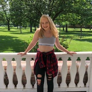 Meet your Posher, Amanda